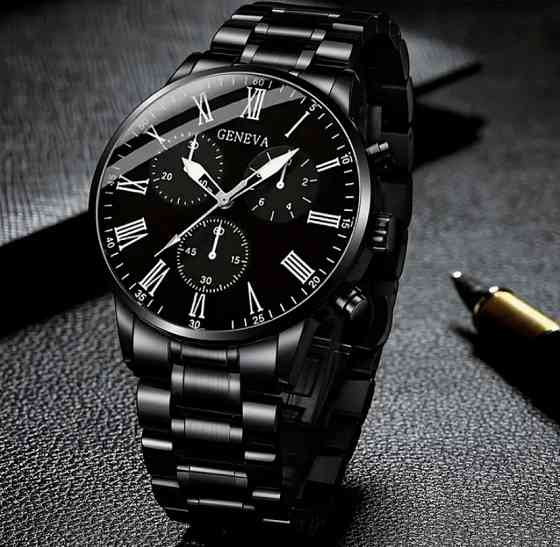 Подарочный набор для мужчин наручные часы с браслетом кулоном и кольцом черный Киев