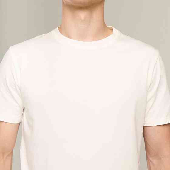 Мужская футболка молочная Pobedov Peremoga Киев