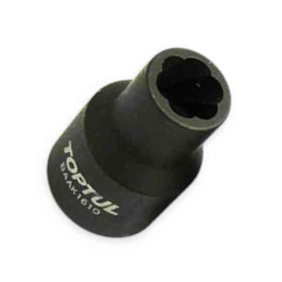 Головка торцевая для поврежденных гаек 1/2 17мм Мукачево