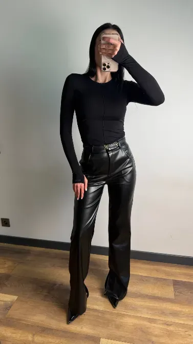 Кожаные брюки с идеальной посадкой и вырезами Одесса - изображение 1