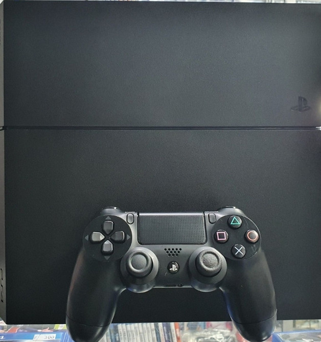 Игровая приставка Sony PlayStation 4 CUH-1216A 500Gb гарантия . Харьков - изображение 1