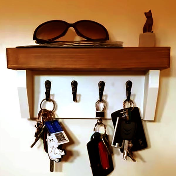 Ключница деревянная 