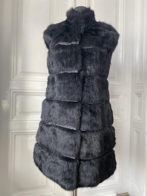 Жилетка жіноча з хутра кролика подовжена 48 р. Коломыя - изображение 1