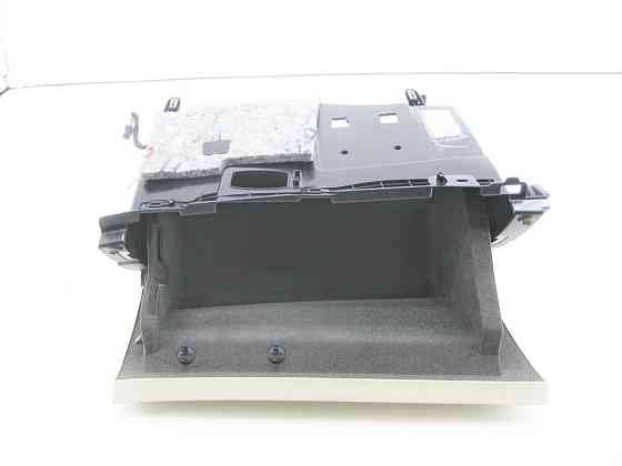 Mercedes-Benz  A1176804200 8L36 Бардачок-пальчатковий ящик CLA Shooting Brake X117 CLA C117 GLA X156 Одесса