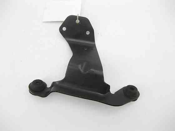 Mercedes-Benz  A2213281240 Кронштеїн задніх клапанів гідропідвіски CL C216 S-class short W221 S-class long V221 Одеса