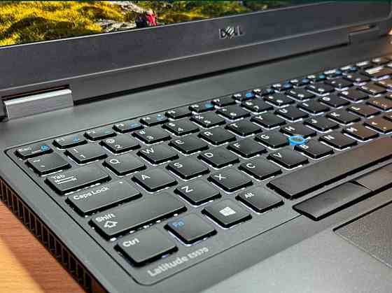 Ноутбук Ігровий DELL latitude E5570 i7- 6820HQ, 16Gb. 240Gb. SSD , R7 M370 Full HD. Київ