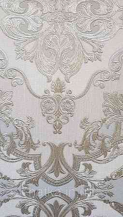 Обои виниловые на флизелине AdaWall Seyyah 1.06х10 вензеля цветы фигуры структурные серебристые на сером Киев