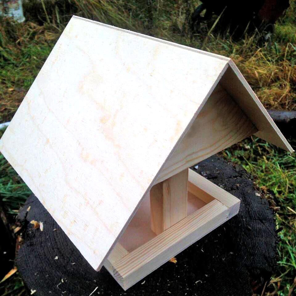 Кормушка для птиц 