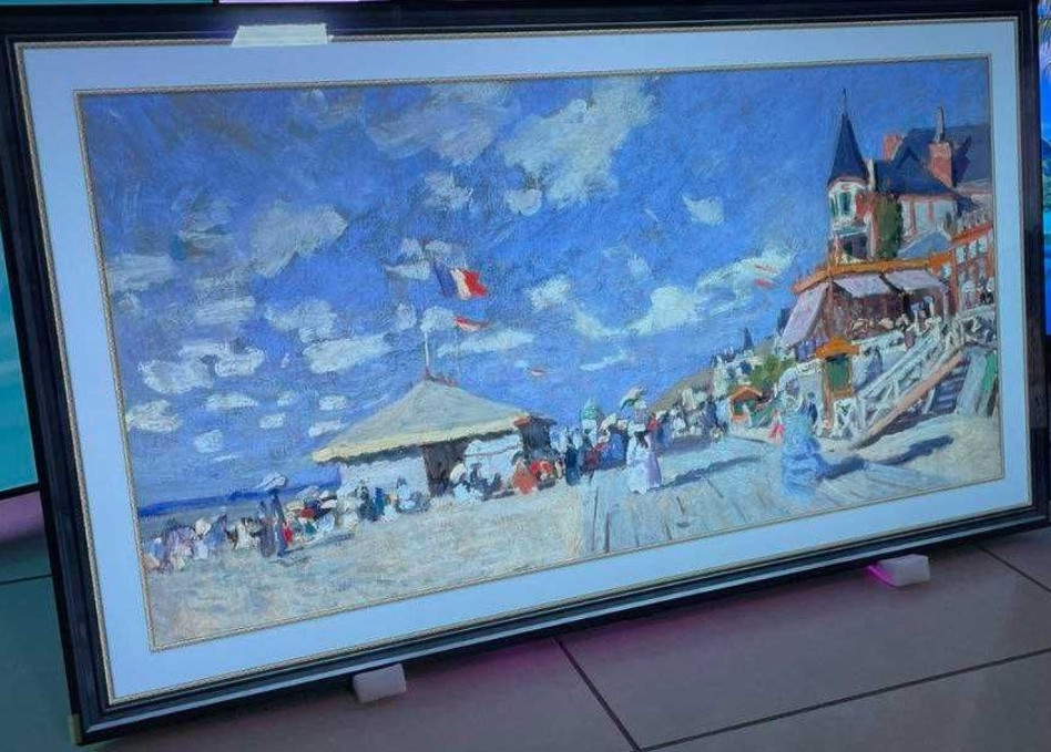 Телевизор Безрамный Ультратонкие : 55