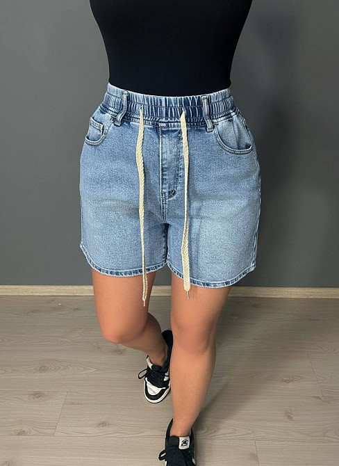 Шорты женские джинсовые Liana 4-026 с резинкой на талии и шнурком стрейчевые голубые, голубой, З2, 32, 90 см, 113 см Киев - изображение 5