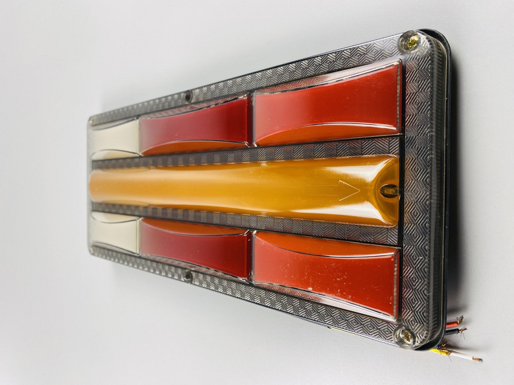 Ліхтар задній світлодіодний, Ліхтар заднього ходу лід задні стопи 24V IP67 габаритний діодний Мукачево - фото 1