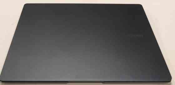 Преміальний ультрабук Samsung Galaxy Book 3 Pro 14
