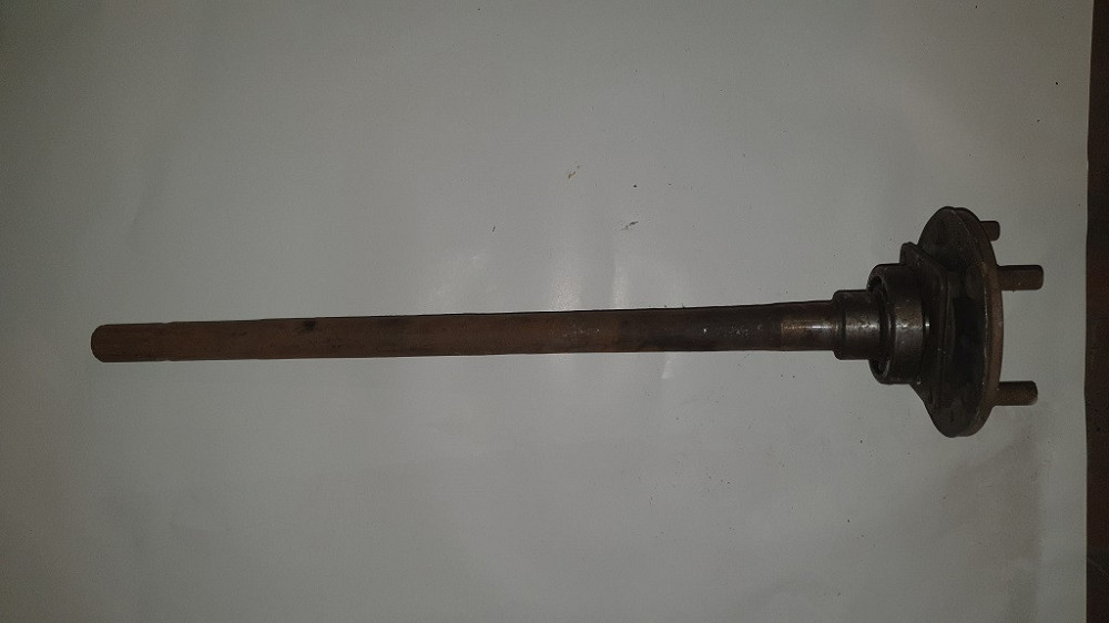 Полуось задняя ГАЗ-21. 21-2403069 Харьков - изображение 1