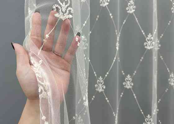 Тюль VR-Textil 1847т Фатин с вышивкой и люрексом Молочный с золотистым 300х270 см (40-201) Киев