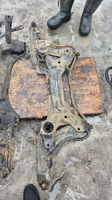 Передній підрамник чері амулет Київ - фото 1