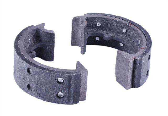 Колодки тормозные на трактор ДонгФенг 244/240, пара Мукачево - изображение 1