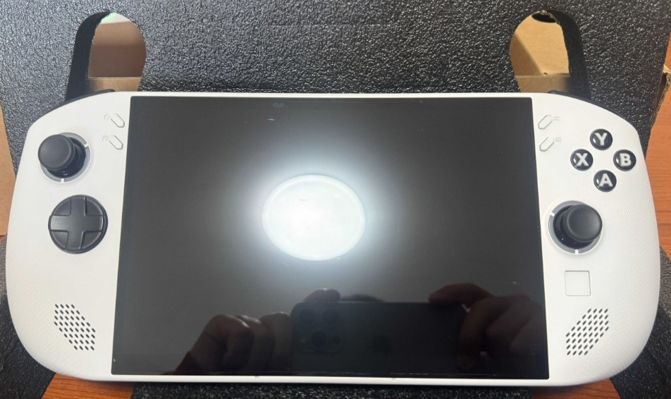 Ігрова приставка портативна Lenovo Legion Go S 16Gb/512Gb. Харьков - изображение 5