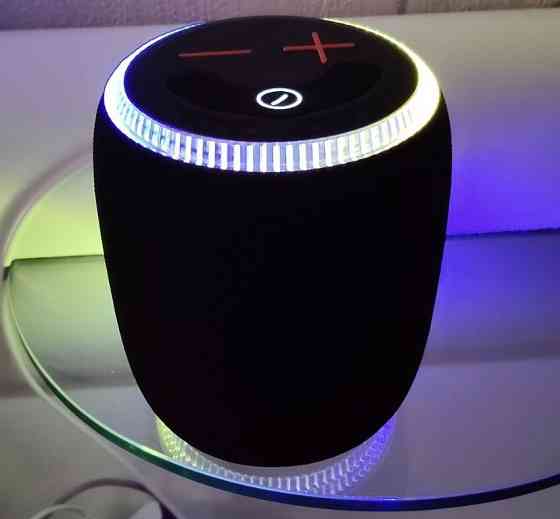 Блютуз колонка із потужним звучанням 15Вт та підсвічуванням. Харків