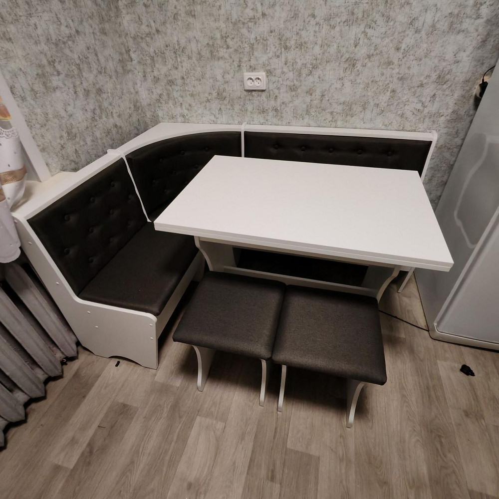 Куток кухонний зі столом та 2 табуретки 114х154 см Сімейний - Білий Львів - фото 7