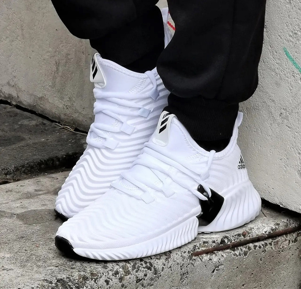 Кросівки Adidas Alphabounce Білі Адідас Жіночі Хвиля (розміри: 39,40) Відео Огляд Дніпро - фото 1
