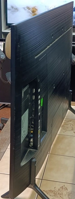 Телевизор Samsung 43