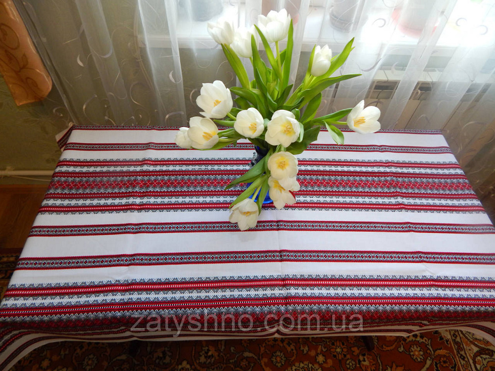 Красная вышитая скатерть Киев - изображение 5