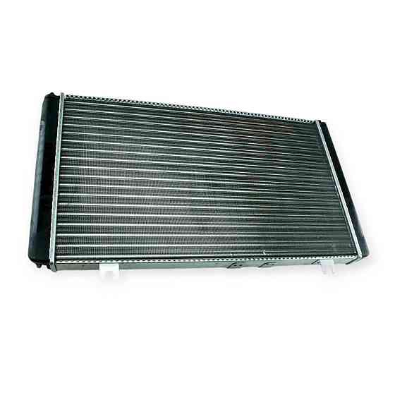 Радіатор двигуна 1117, 1118 1,6 DK охолодження Мукачево