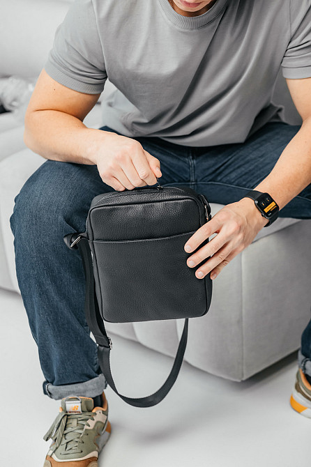 Чоловіча каркасна барсетка, чорна сумка через плече з натуральної шкіри, класичний месендджерMasterSem Київ - фото 6