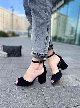 ARLEN Босоніжки жіночі ARLEN Бос-К-01 чорні (літо, замша натуральна) (3749) Коломыя