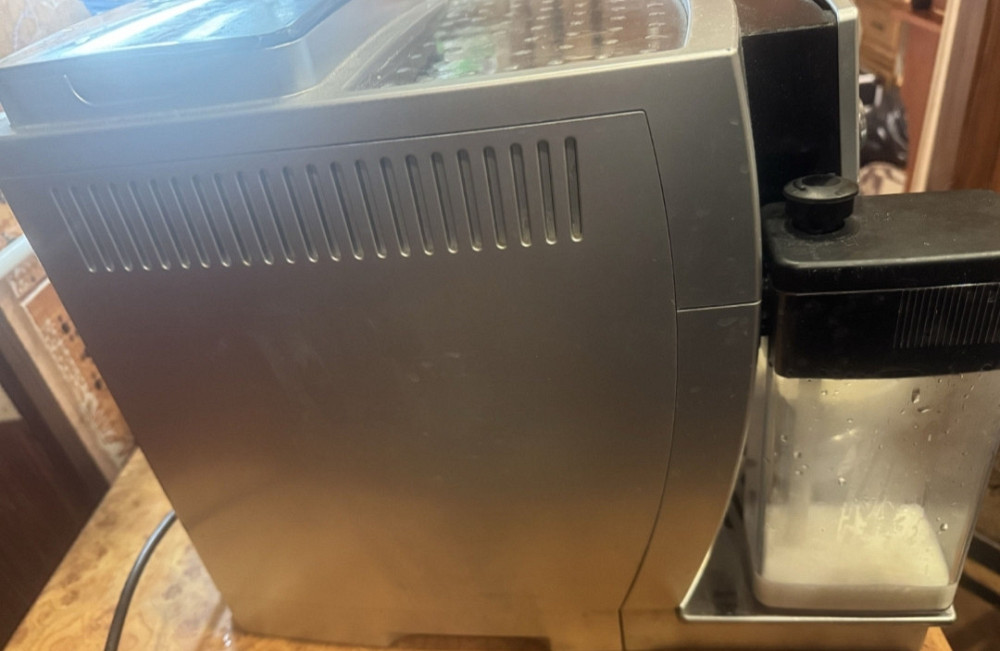 Кофемашина Delonghi ECAM Киев - изображение 2