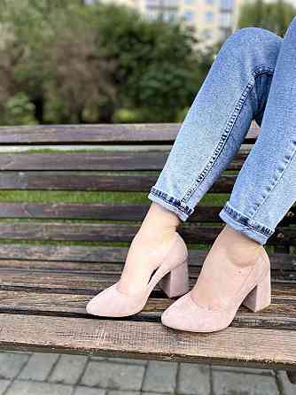 Nivelle Туфлі жіночі NIVELLE пудра натуральна замша каблук 9 см 39р. (1592/8051-8048) Коломия