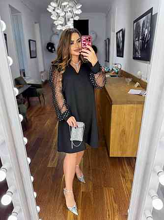 Жіноча святкова сукня-трапеція батал з щільної костюмної тканини Одеса