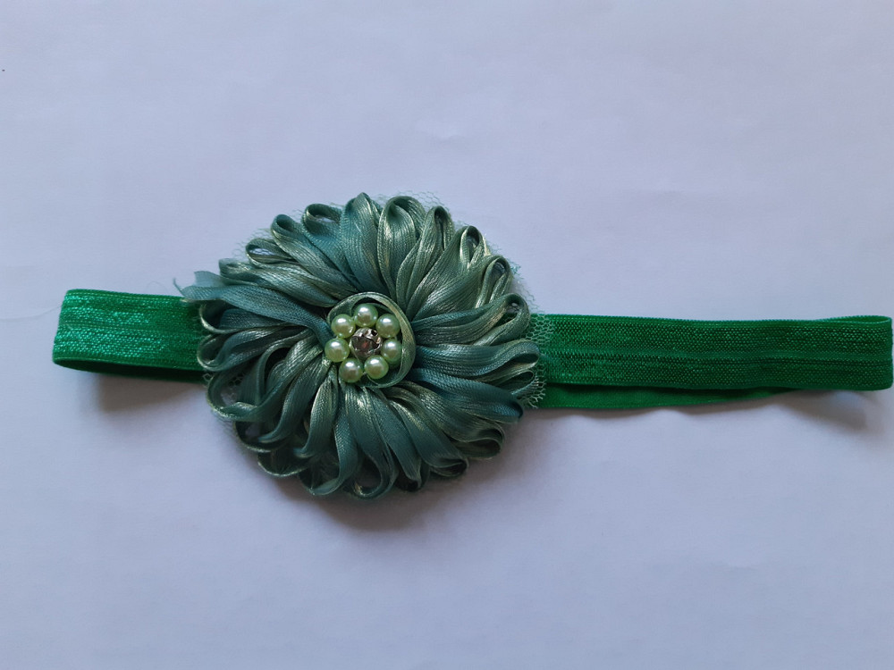 Повязка для девочки зеленая - размер цветка 7см, размер универсальный (на резинке) Киев - изображение 1