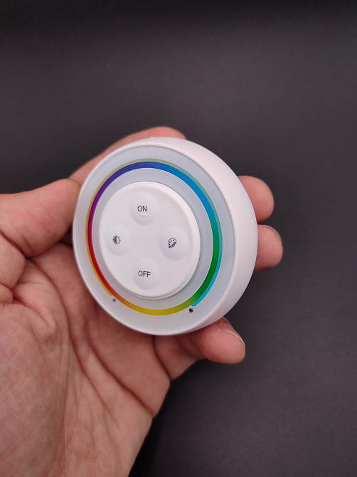 Milight Пульт керування 1 зонний білий RGB+CCT круглий настінний Мілайт з магнітним тримачем RF Київ - фото 4