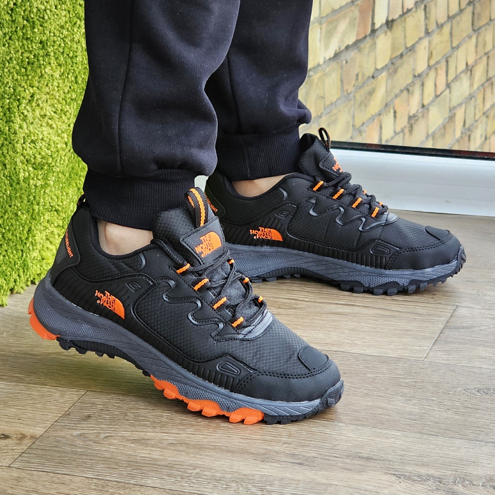 Мужские Кроссовки The North Face Черные с Оранжевым Норт Фейс (размеры: 40,41,42,43) ВидеоОбзор Днепр - изображение 5