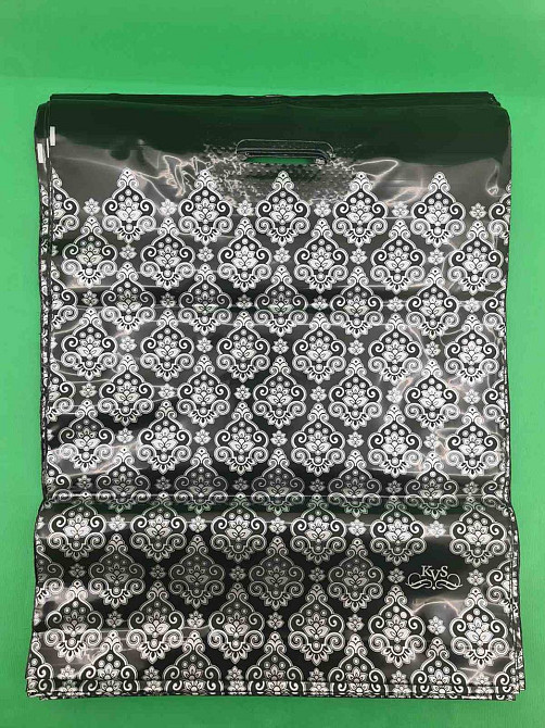 Пакет щільний з прорізною ручкою "No20" (40*50+3) КВС Чорний (50 шт.) Харків - фото 2