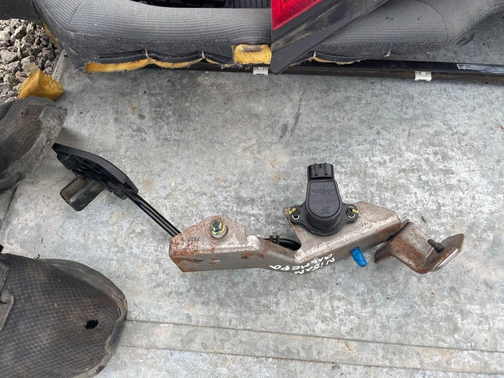 Педаль газу Nissan Almera Classic N17 06-12 Киев - изображение 1