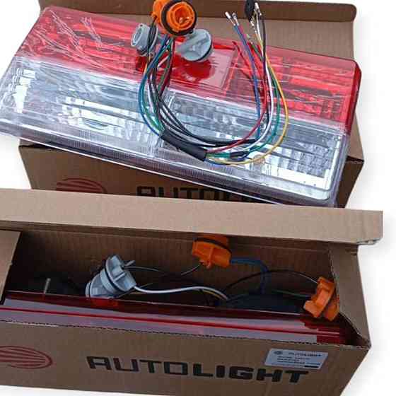 Ліхтар задній ТЮНІНГ (к-кт 2 шт) червоно-білий (на дротах) 2107 Мукачево