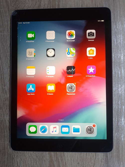 Б/У Планшет Apple Air A1474 iPad Air 16GB 9.7