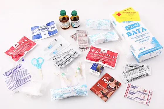 Аптечка медичного БУС пласт. футляр (до 18 чолов.) (44 ед.) Вінниця