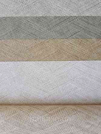 Шпалери вінілові Grandeco Textured vibes 0.53x10 геометрія під паркет структурні світло-зелені хакі Київ