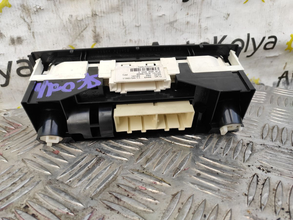 Блок керування пічкою Skoda Fabia II 2007-2014 Ковель - фото 6