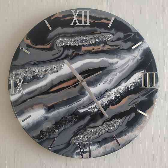 Часы настенные 40 см из эпоксидной смолы ручной работы Днепр