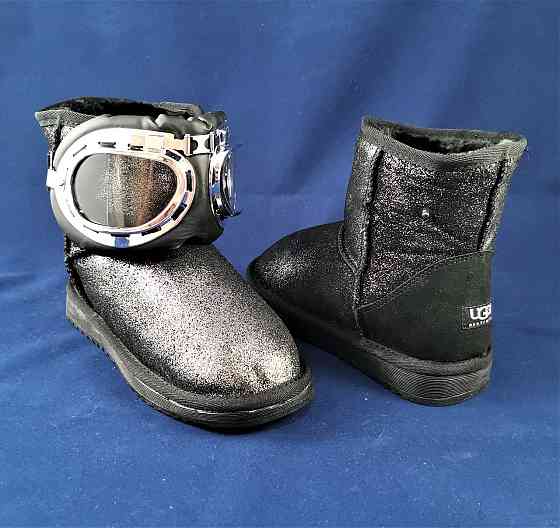 Зимові Жіночі Уггі UGG Чорні Чоботи на Хутрі Теплі (розміри: 36,37) - 29 Дніпро