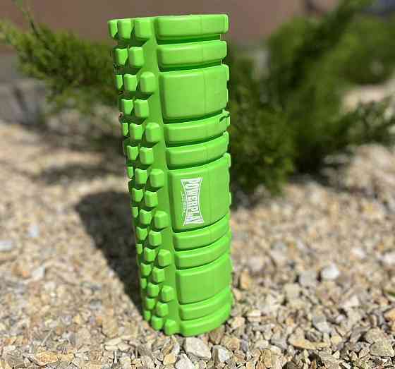 Масажний ролик (роллер) PowerPlay 4342 Massage Roller Зелений (30x10см.) Кам'янське