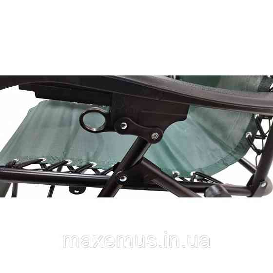 Шезлонг лежак раскладной с козырьком садовое кресло Bonro SP-167A для сада и дома отдыха на природе зеленый Мостиска
