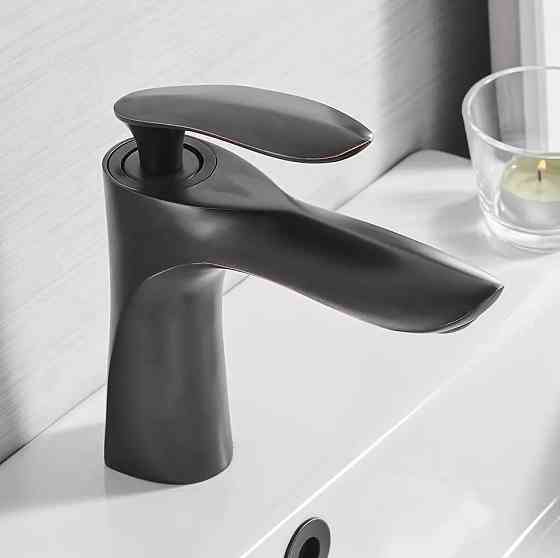 Смеситель для умывальника однорычажный, кран для раковины латунь WanFan для ванной комнаты Черный матовый Каменец-Подольский