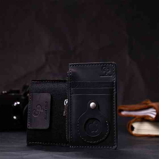 Вертикальный картхолдер с держателем для Apple AirTag из натуральной кожи GRANDE PELLE 11626 Черный Киев