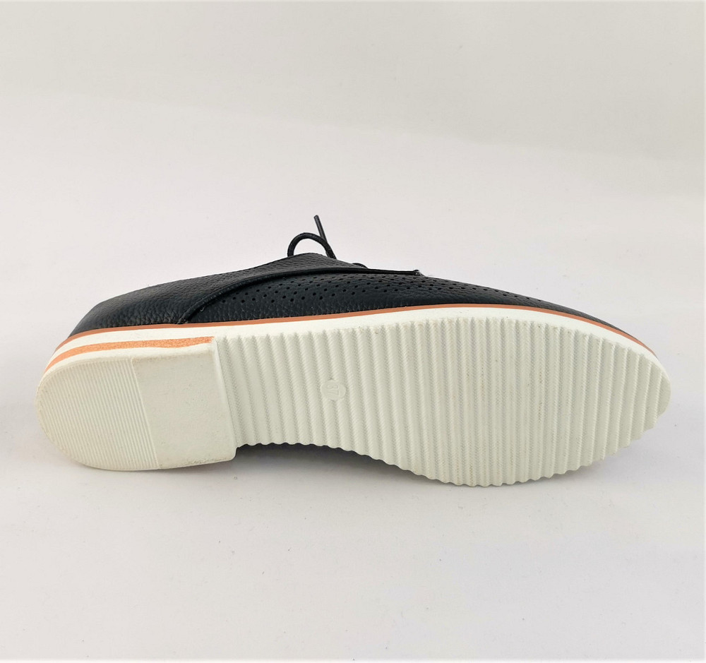 Жіночі Туфлі Чорні Мокасини Кросовки Слітонони (розміри: 37,38) - 11-1 Дніпро - фото 4