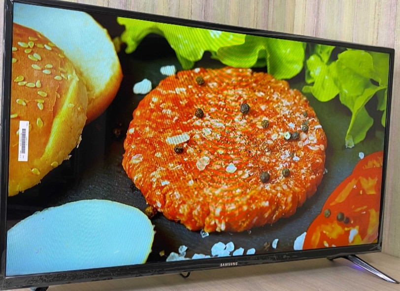 Телевізор: 45" Samsung 4K Smart TV, Wi-Fi, Голосове керування. Харків - фото 1